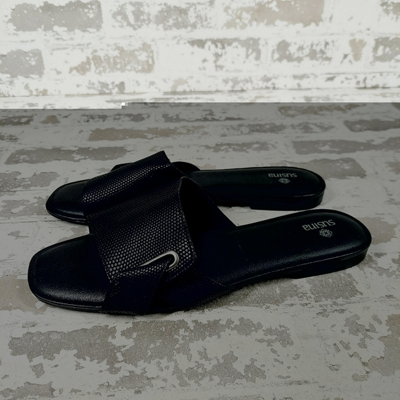 Susina Black Single Strap Slide Slipper Contemporary Sandals V638 - Picture 1 of 11
